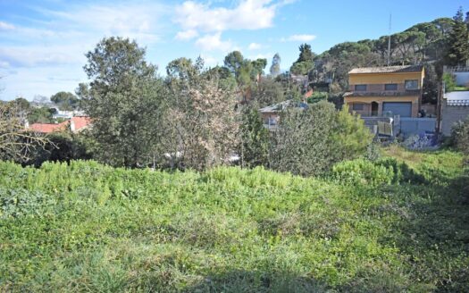 Parcelas en venta en la urbanización El Telegraf de Montornés del Vallés.