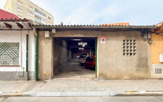 LOCAL O ALMACÉN EN PLENO CENTRO