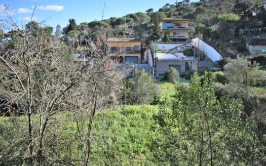 Parcelas en venta en la urbanización El Telegraf de Montornés del Vallés.