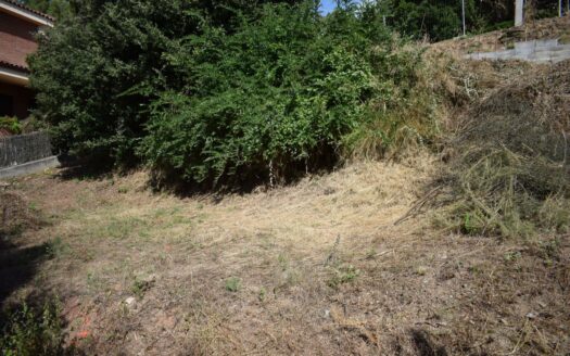 ¿Te has planteado la opción de comprar un terreno y hacer tu propia casa?
